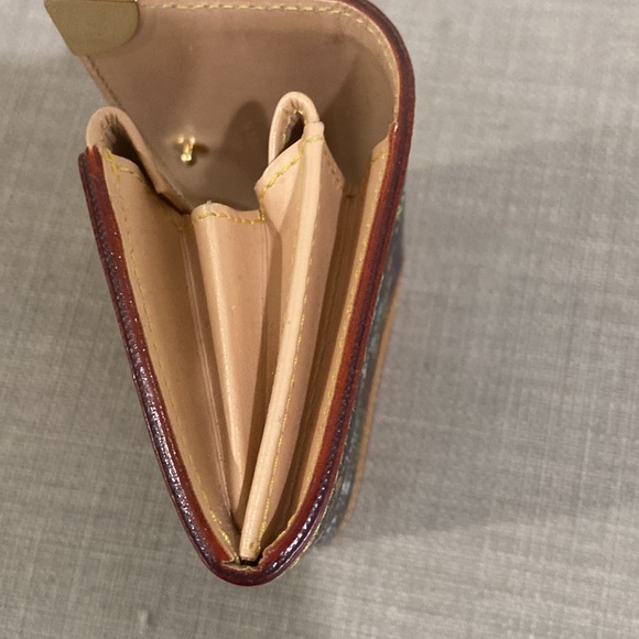 - Louis Vuitton Murakami case - Picture 11 of 14